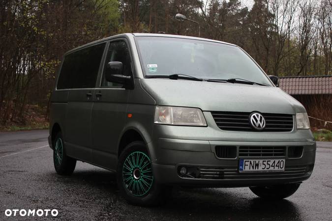 Volkswagen Transporter - 1