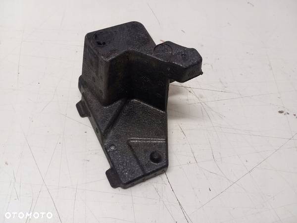 MERCEDES W205 ABSORBER DRZWI PRAWY TYŁ OE A2057350286 - 2