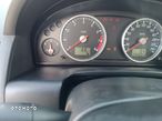 Ford Mondeo 2.0 Ghia - 7