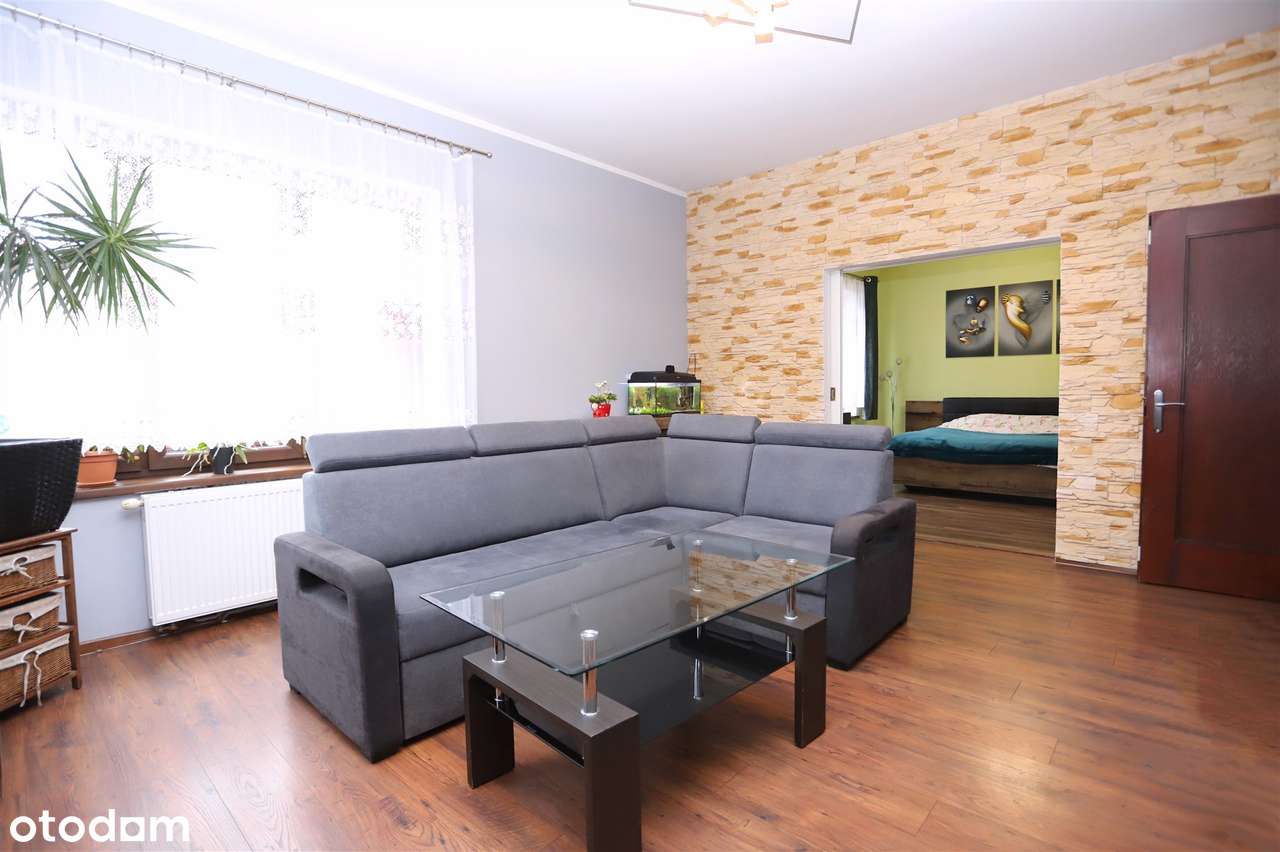 Przestronne trzypokojowe mieszkanie w dogodnej lokalizacji-7