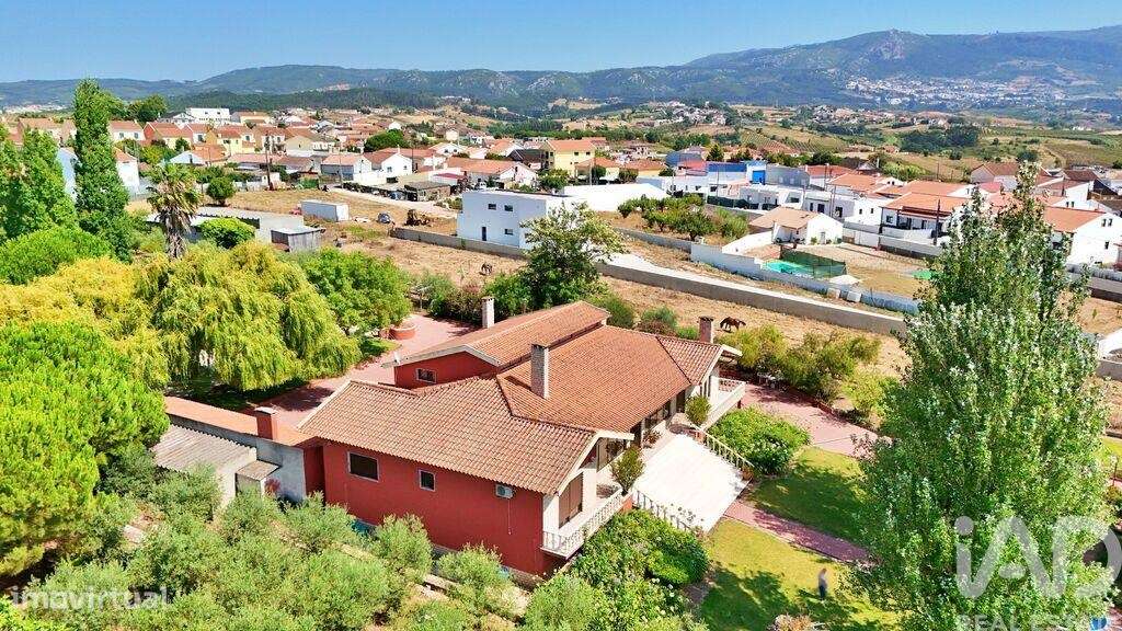 Casa / Villa T4 em Lamas e Cercal de 550,00 m2 - Grande imagem: 4/30