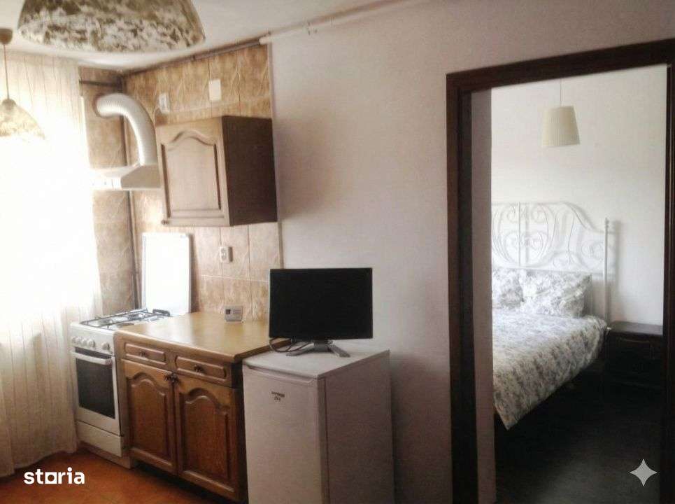 2 Camere cu Centrala Proprie | Delea Veche - stradal pe Calea Calarasi-0