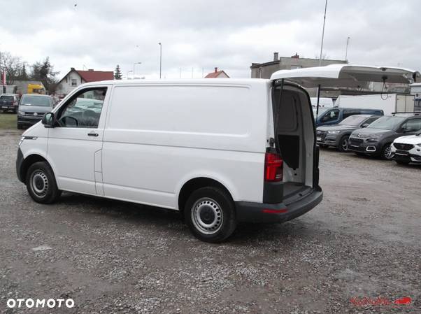 Volkswagen Transporter - 12