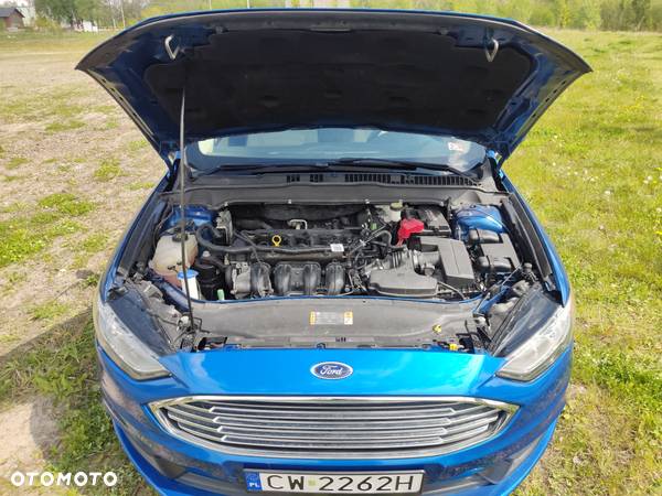 Ford Fusion - 20