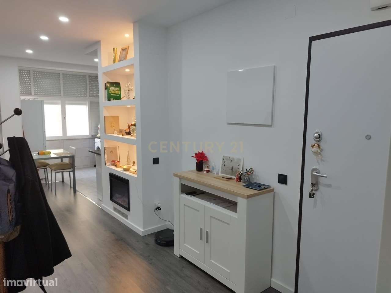 Apartamento Totalmente Remodelado, em Verderena, Barreiro-10