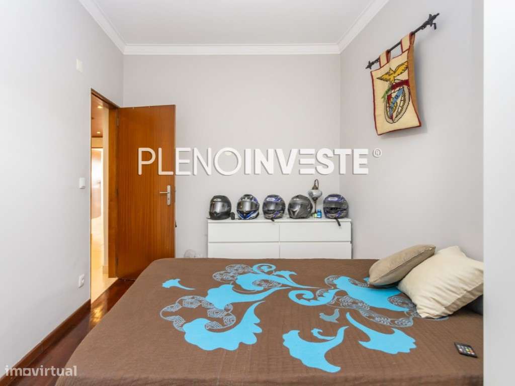 Apartamento T2 junto à estação dos Foros de Amora-16