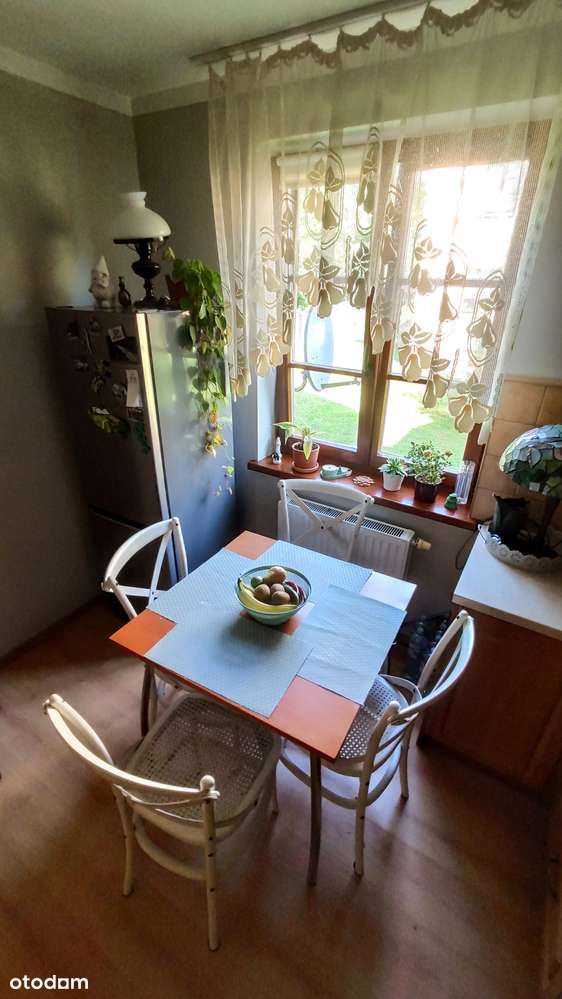 Przestronne 3-pokojowe mieszkanie z balkonem-2