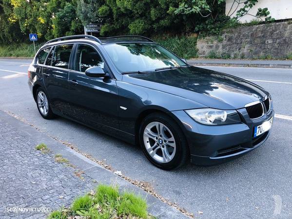 BMW 320 d Touring Exclusive - 54