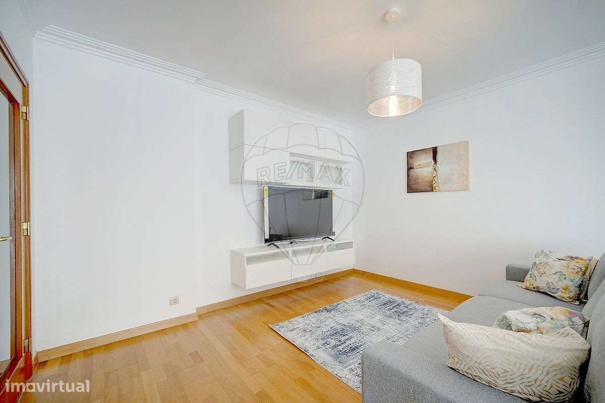 Apartamento T2 para arrendamento - Grande imagem: 2/30