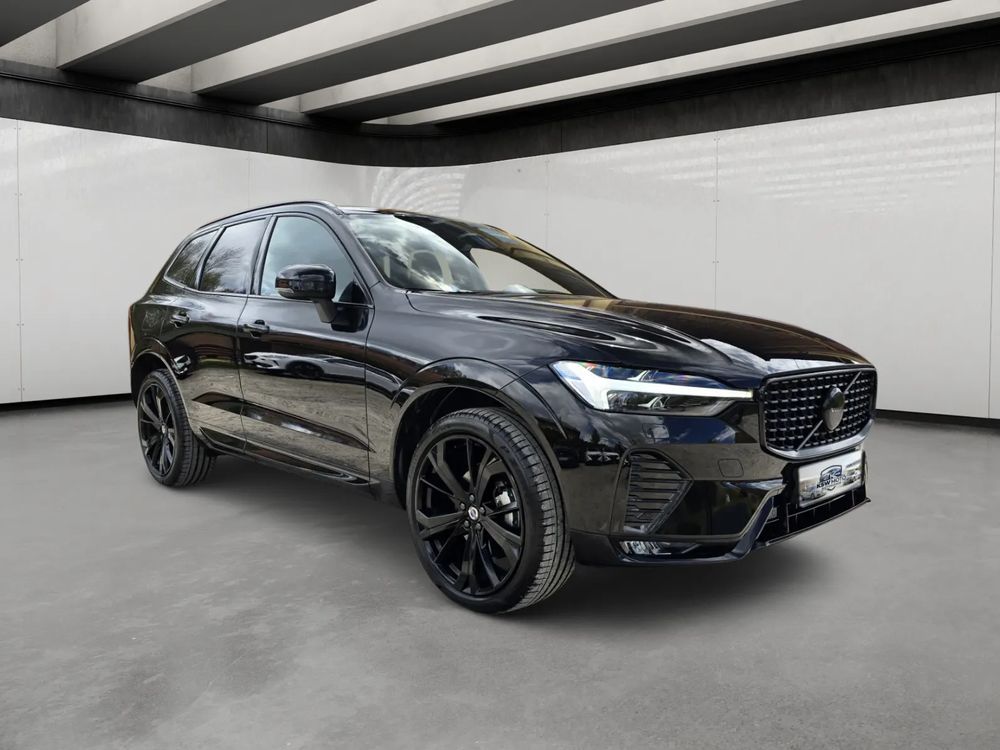 Volvo XC60 II B5 B AWD Plus Black Edition 2025