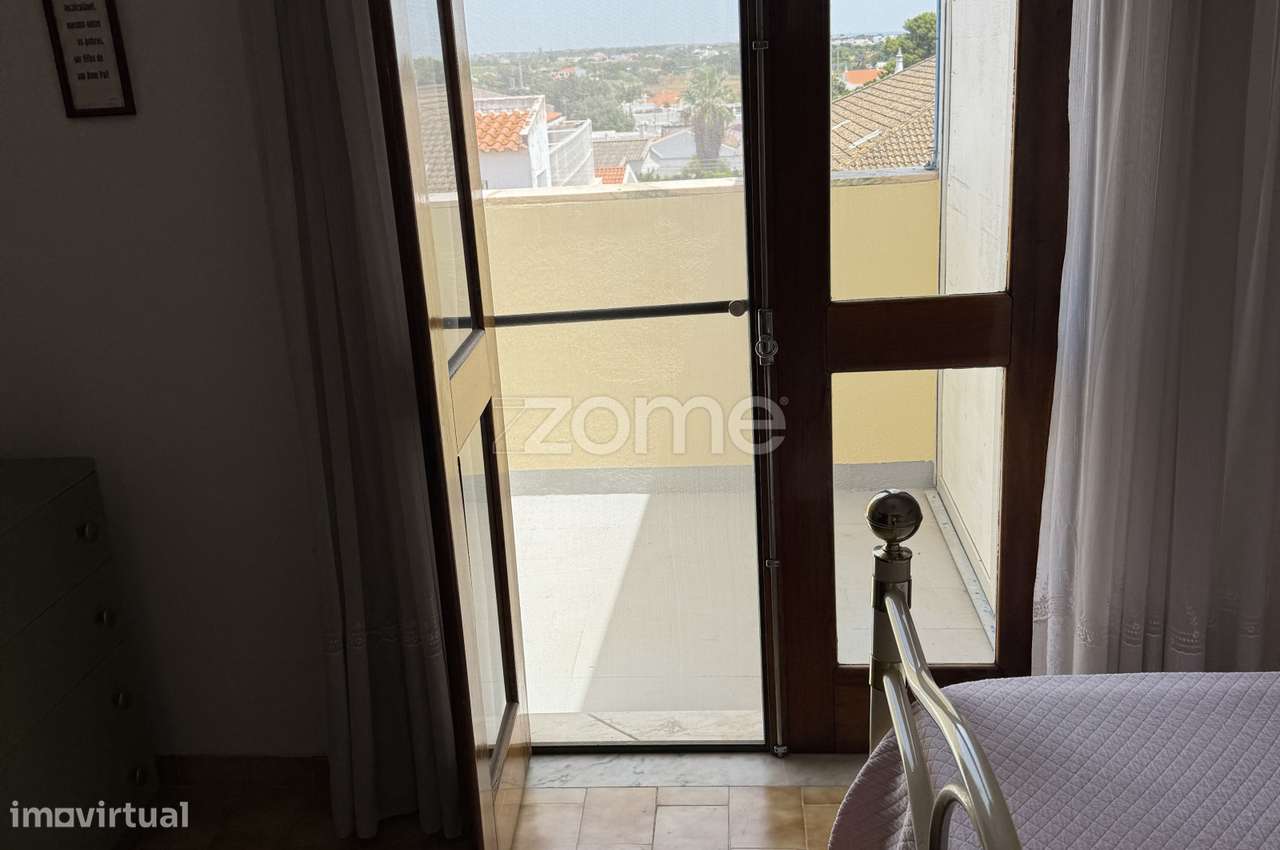 T5+2 TRIPLEX A 1,5 KM DA PRAIA DA MANTA ROTA – TOTALMENTE MOBILADO ...-20