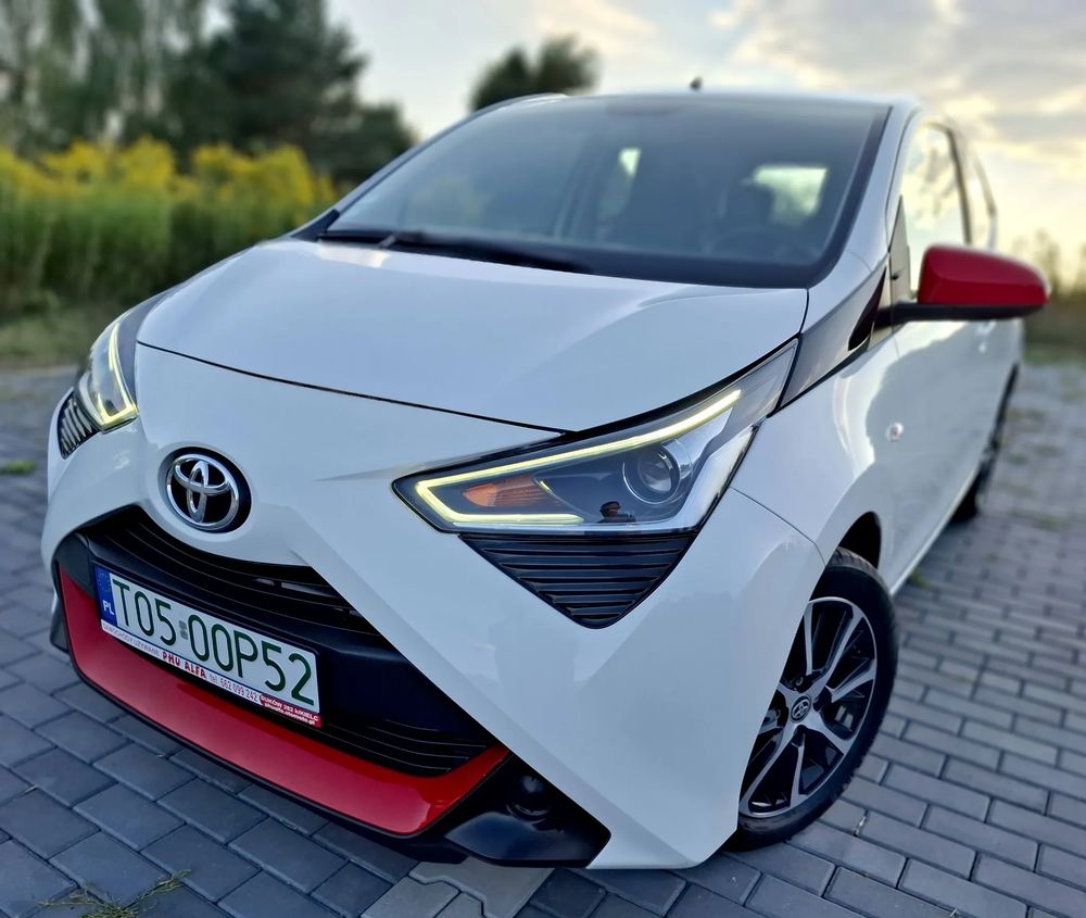 Toyota Aygo II (2014-) x-play connect 2018