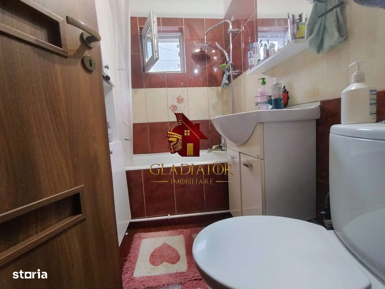 Apartament cu 3 camere, SD, Dacia - Bicaz Anemarket, parter inalt-13