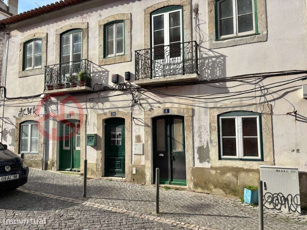Prédio para reabilitação total no centro de Cacilhas - Grande imagem: 3/14