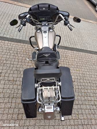 Harley-Davidson Touring Road King - 3