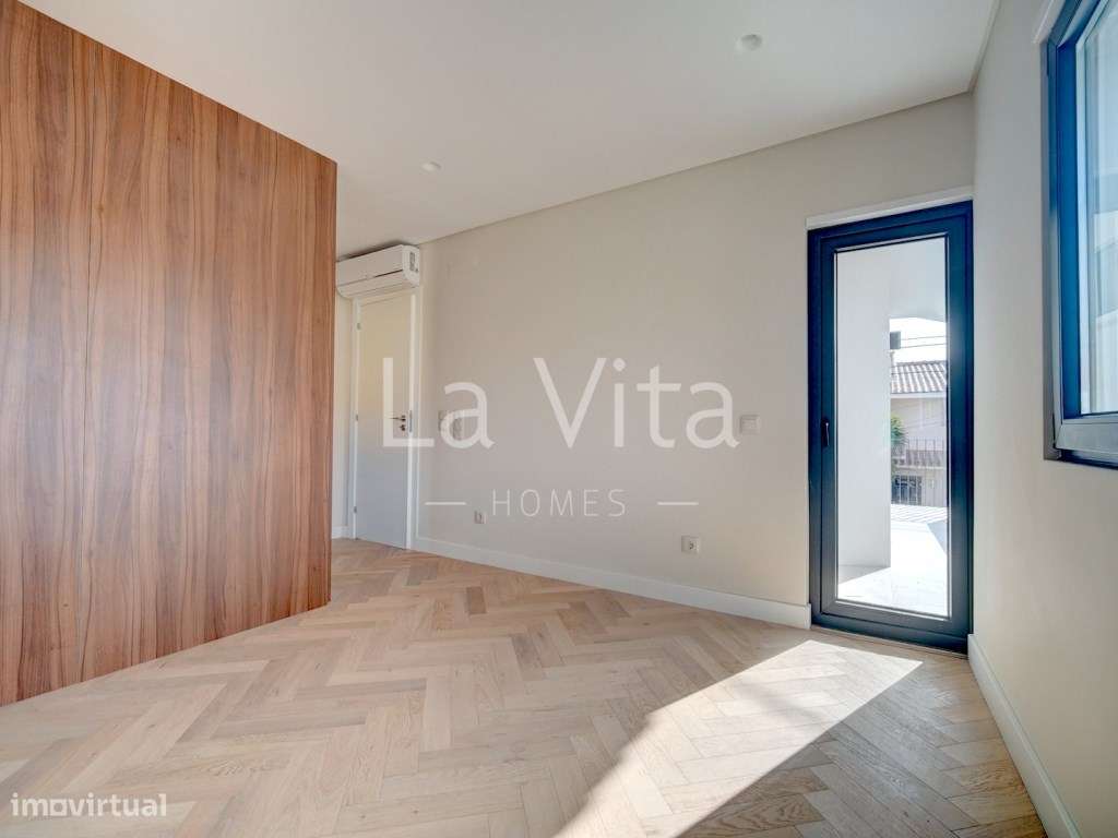 Moradia Isolada T4, com piscina e jardim no Cobre, em Cascais.-22