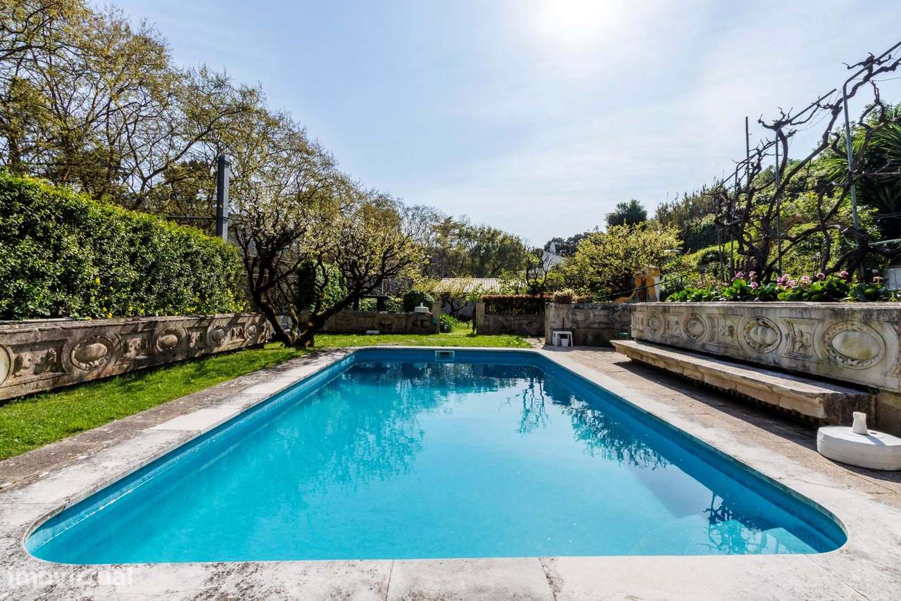 Moradia T6 c/ Terreno de 1600m2 c/ Piscina, Garagem e Anexos em Colare-23