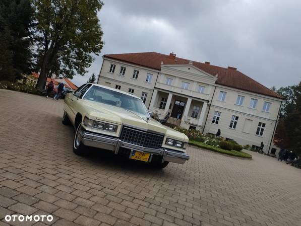 Cadillac Fleetwood - 1