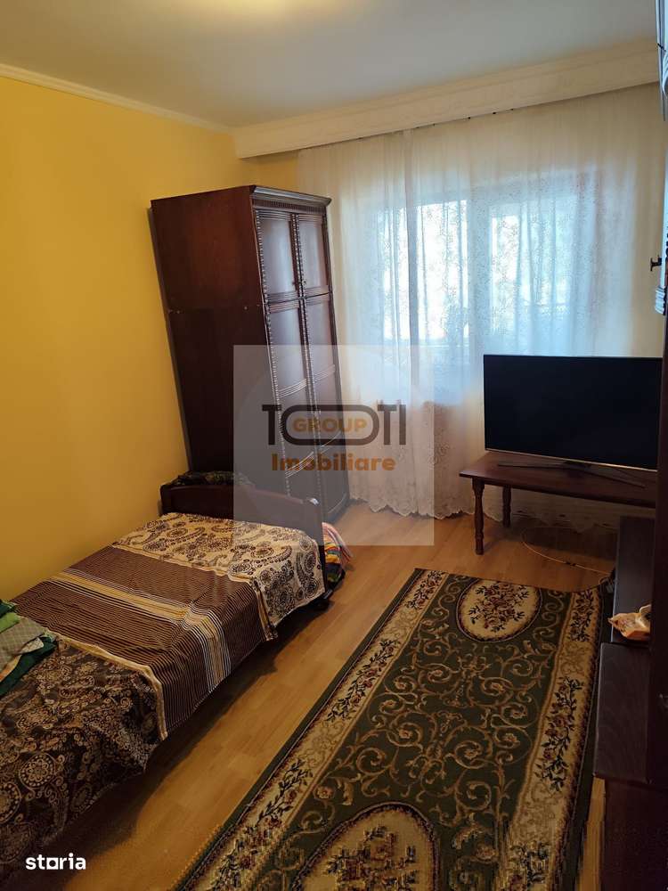 Apartament de vânzare în zona NICOLINA - 3 camere, decomandat, mobilat-6