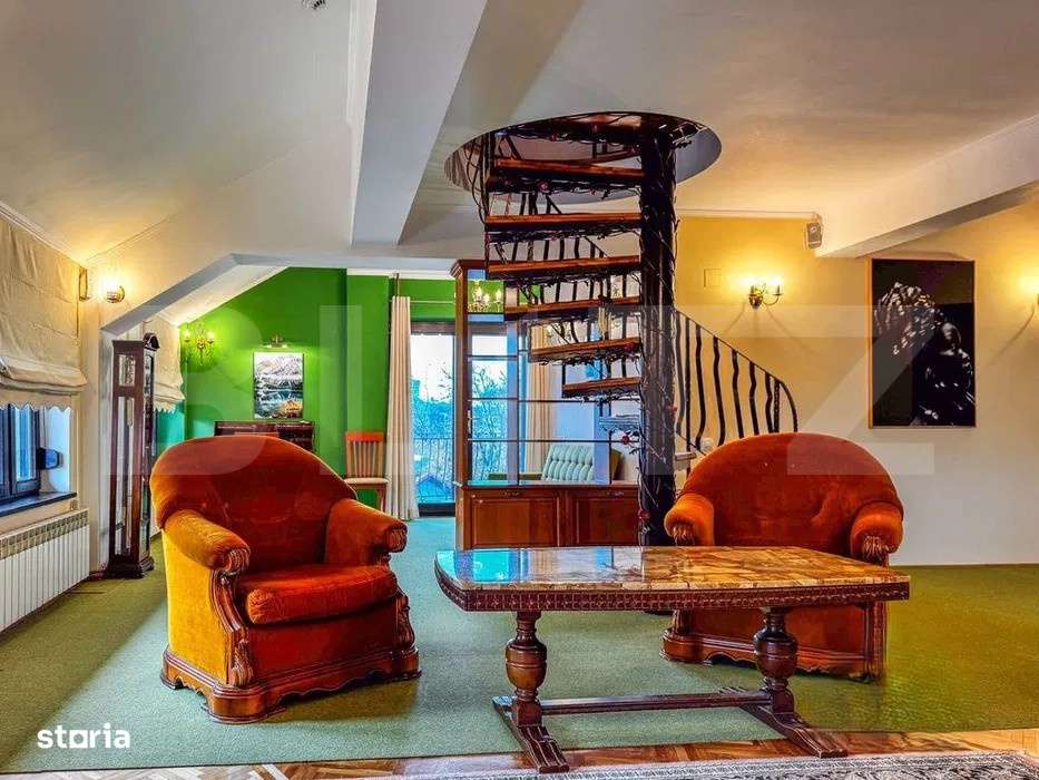 Apartament 3 dormitoare, 140 mp, zona Podul de Fier - Imagine principală: 2/8