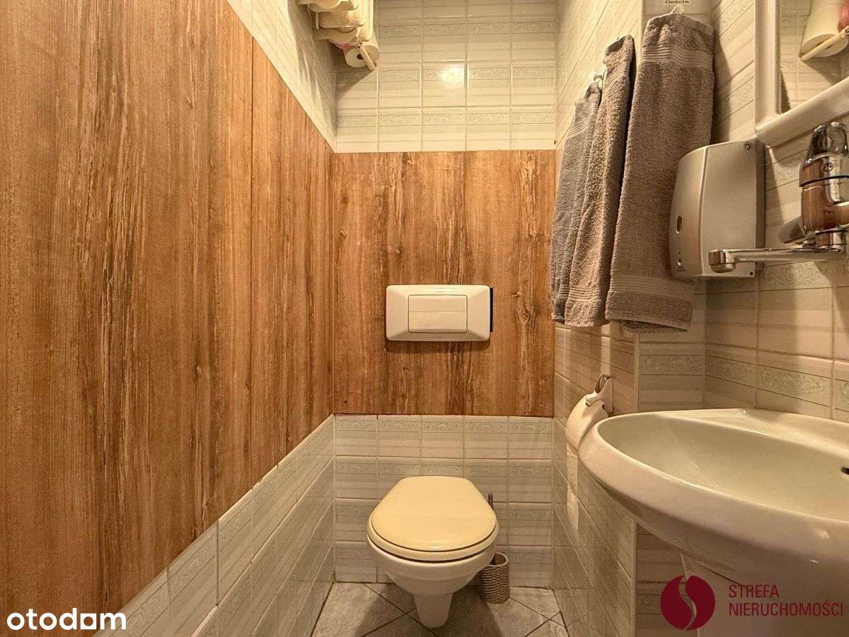 Wolnostojący tuż przy rzeczce Wirynka-10