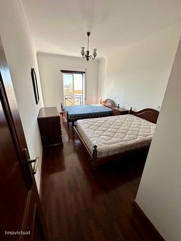 Vendo Apartamento T.3 - Com parqueamento a 70 Mts da Praia em Nazaré-21