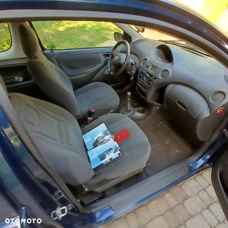 Toyota Yaris 1.3 Blue - 10