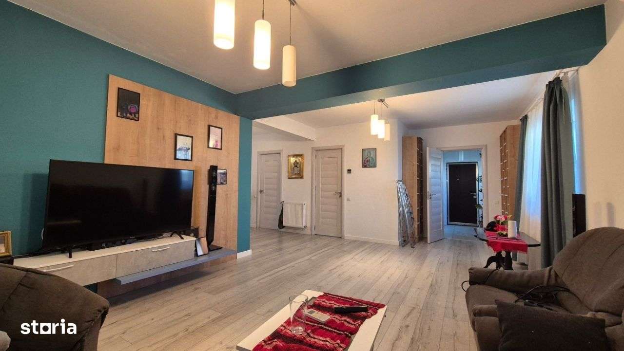 Casa central in Magurele - 4 Camere, 4 Bai pe Parter - Imagine principală: 3/20