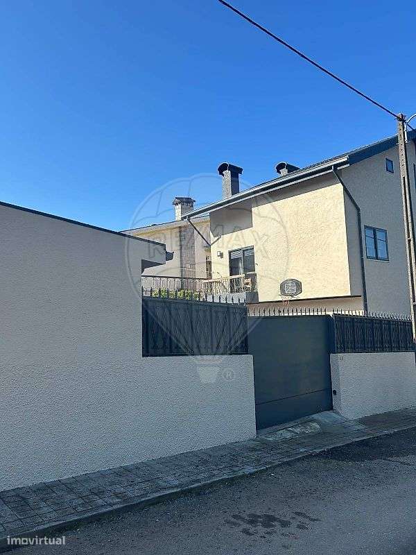 Moradia T4 para venda - Grande imagem: 4/4