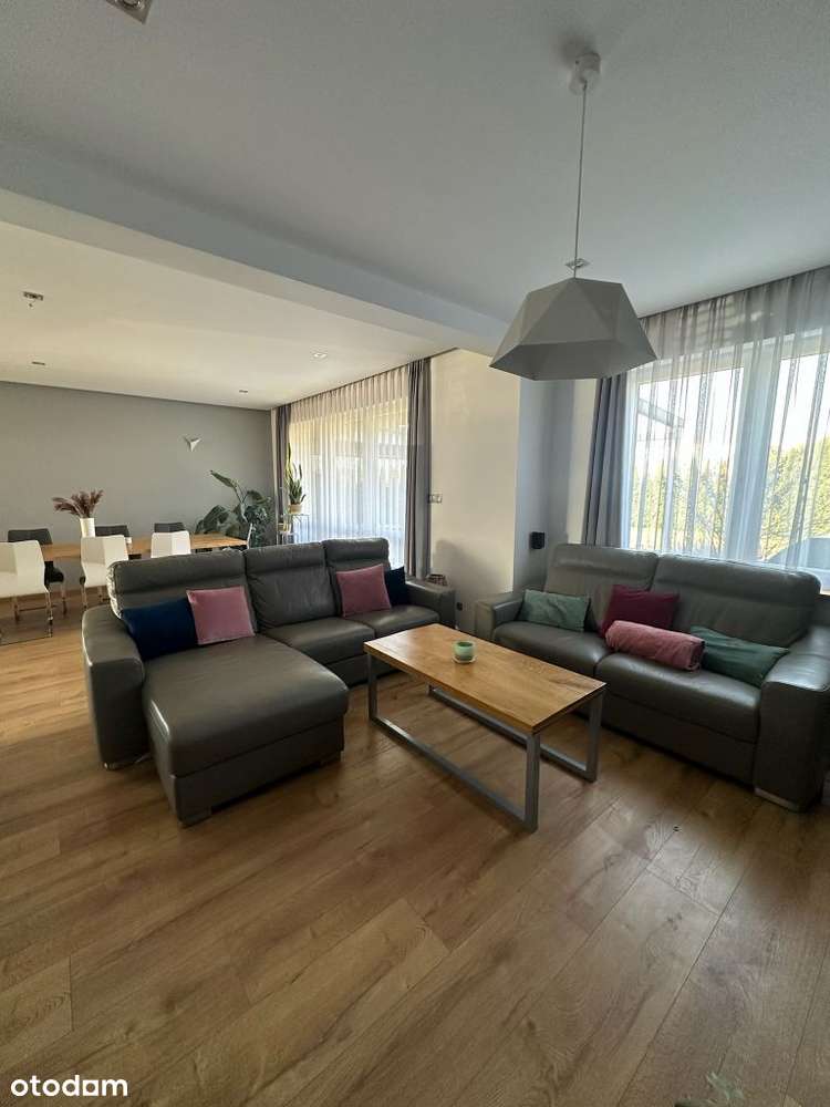 Przestronny i komfortowy dom bliźniak w Opolu - Pełny obrazek: 4/17