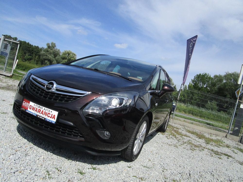 Opel Zafira C (2011-2019) Tourer 1.4 Turbo Innovation 2012