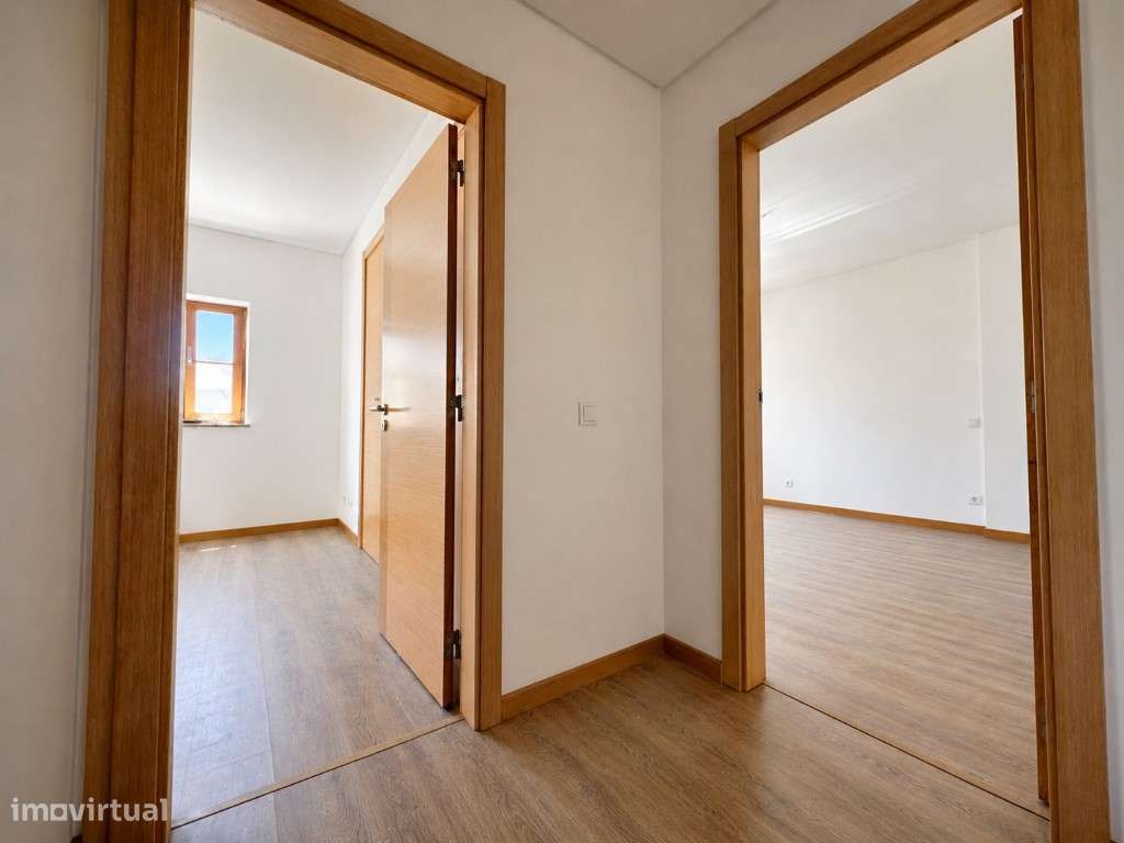 T2 na Quinta da Beloura | 2 Suítes | Garagem | Piscina | Elevador-10
