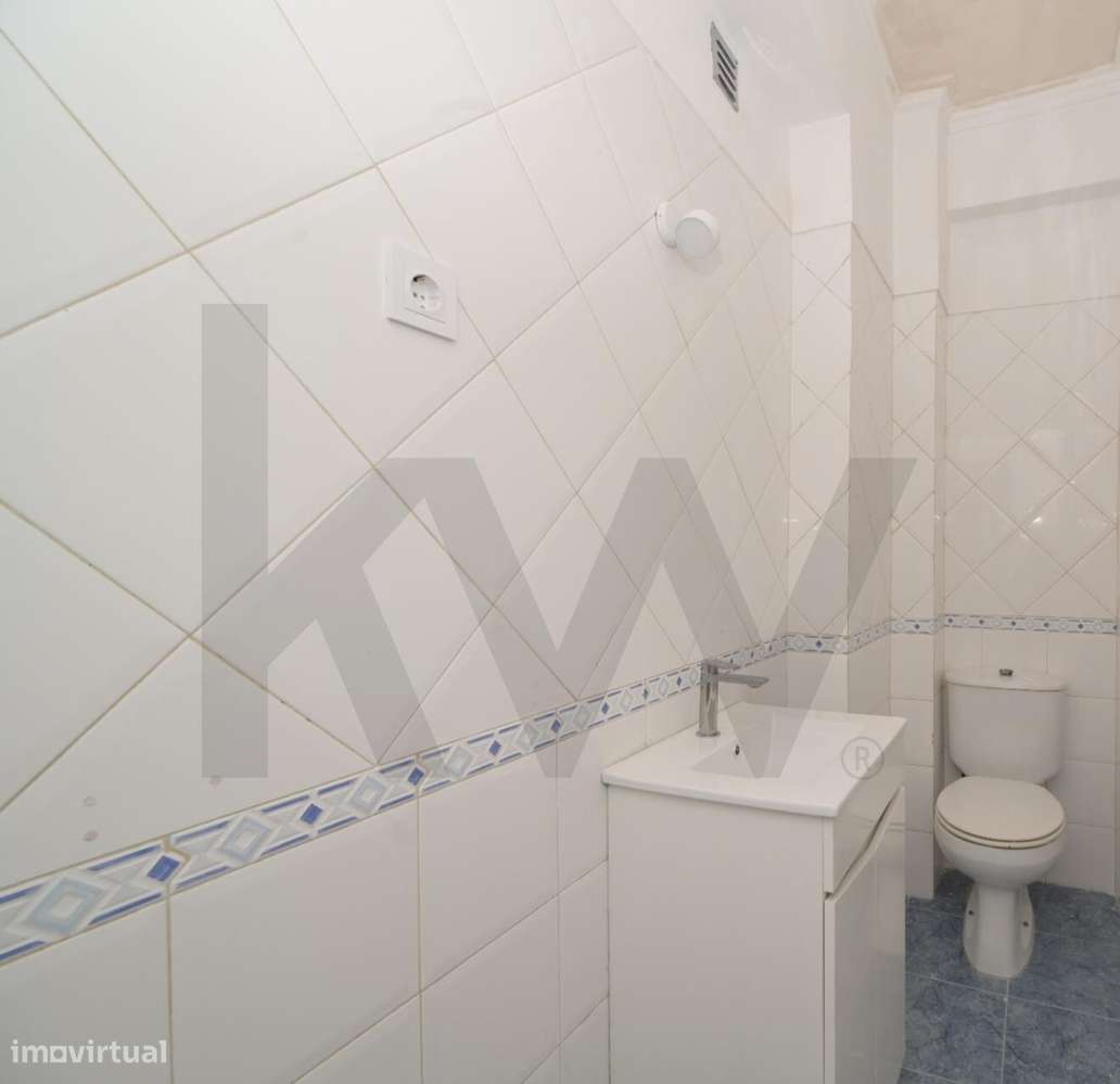 T2 Remodelado | Metro de Odivelas | Elevador | 2 WC | Luz Natural-6