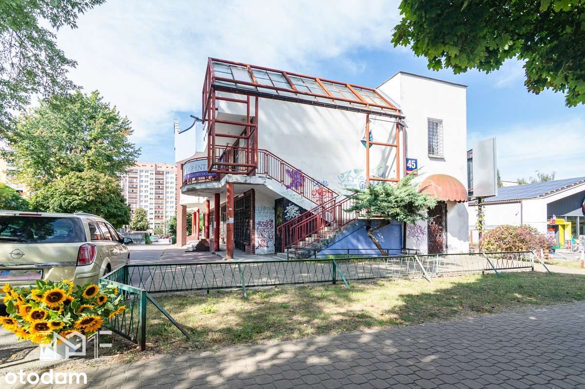 Przestronny lokal użytkowy - ul. Piaskowa Puławy-6