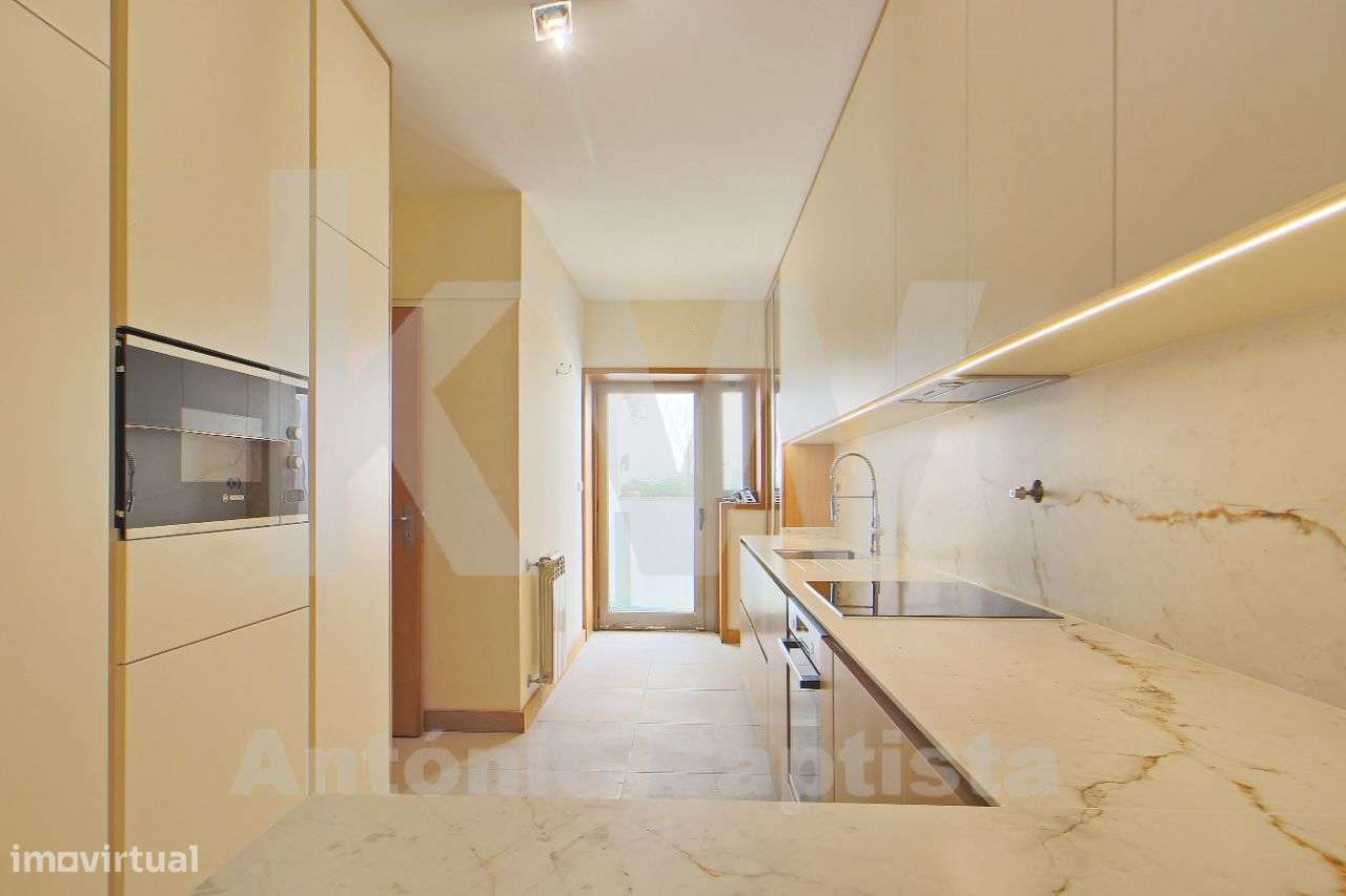 Moradia T3+1 no Bairro da Beira Mar, centro Aveiro-6