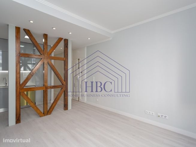 APARTAMENTO T2 RENOVADO, PRÓXIMO DO JARDIM DO PRÍNCIPE REAL-11