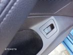 Volkswagen Passat Variant 2.0 TDI DSG (BlueMotion Technology) Highline - 15