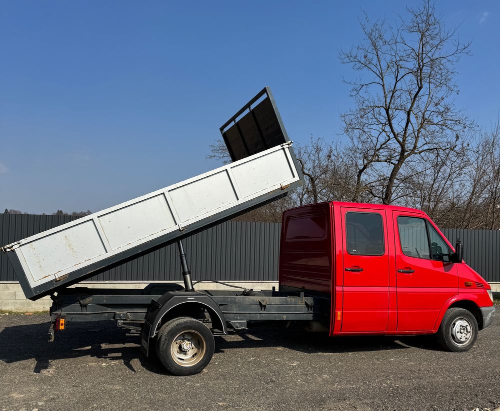 Mercedes-Benz Sprinter 2005