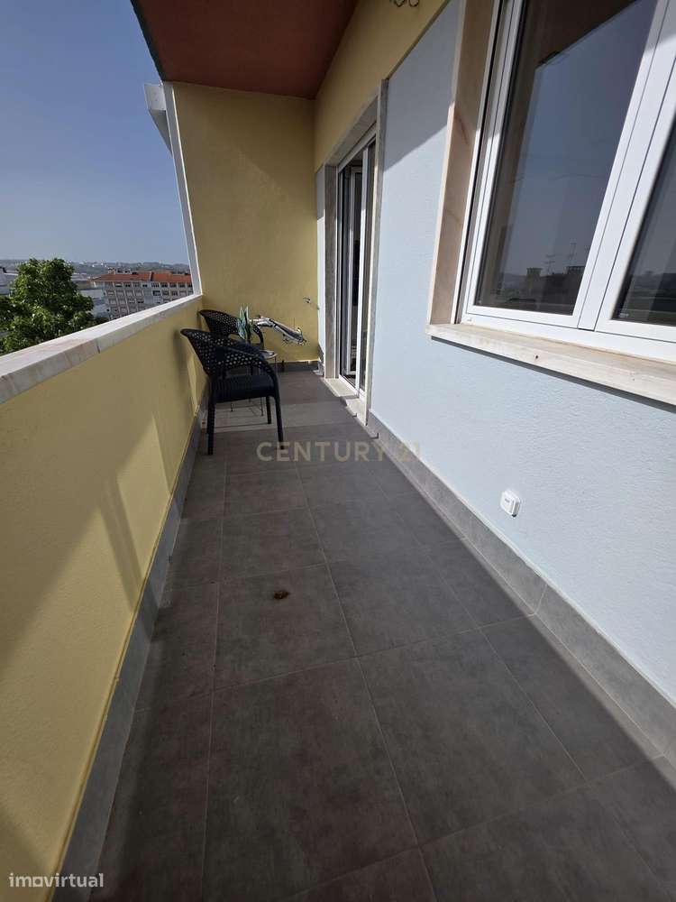 Apartamento T3 Novo em Benfica | varanda aberta | suite | 2 elevadores-7