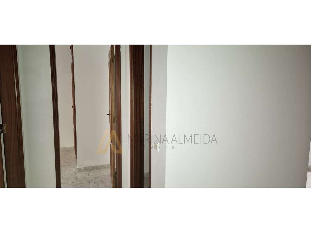 Apartamento t2 ( 3 assoalhadas ), rés do chão com arrecadação, junt...-12