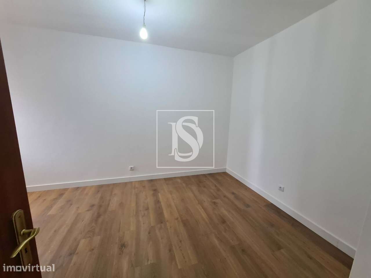 Apartamento T2  a 5 minutos do Centro-3