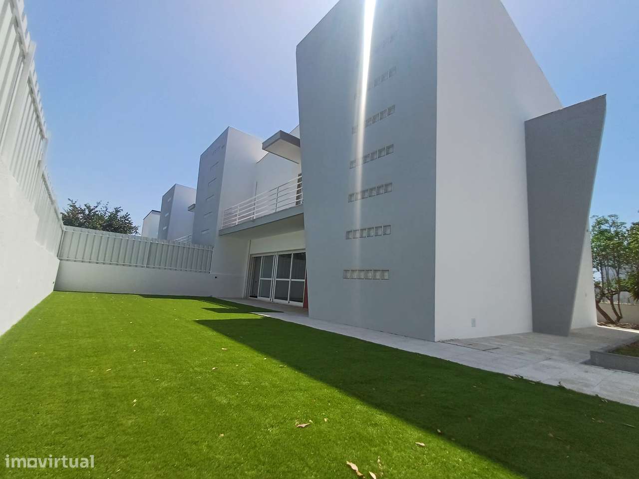 Excelente Moradia T4 garagem jardim Sampaio Sesimbra - Grande imagem: 4/31