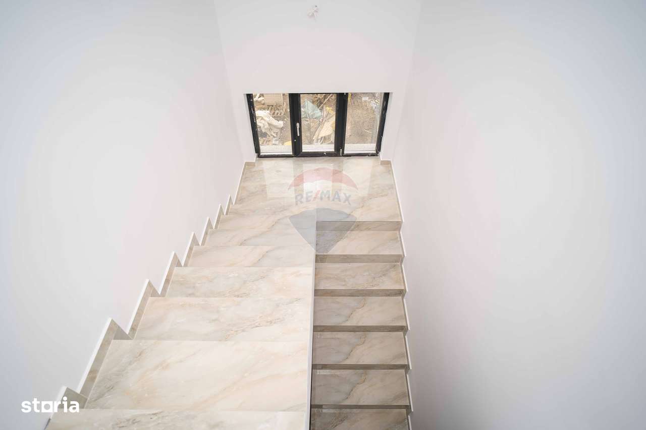 Vilă de Vânzare cu 5 Camere, Teren 1000mp - Bucium, Iași - Comision 0%-7