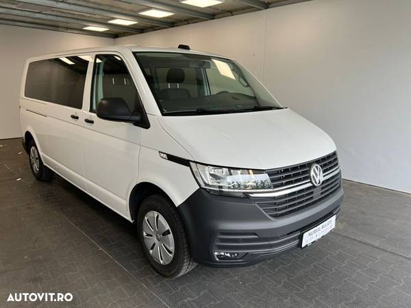 Volkswagen Transporter T6 DSG Lang - 2