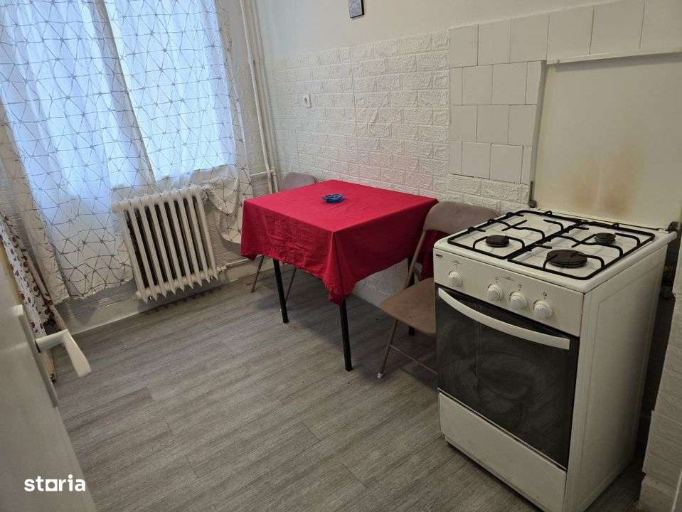 Apartament 1 camera, Parter, Zona Craiovei - Imagine principală: 3/6