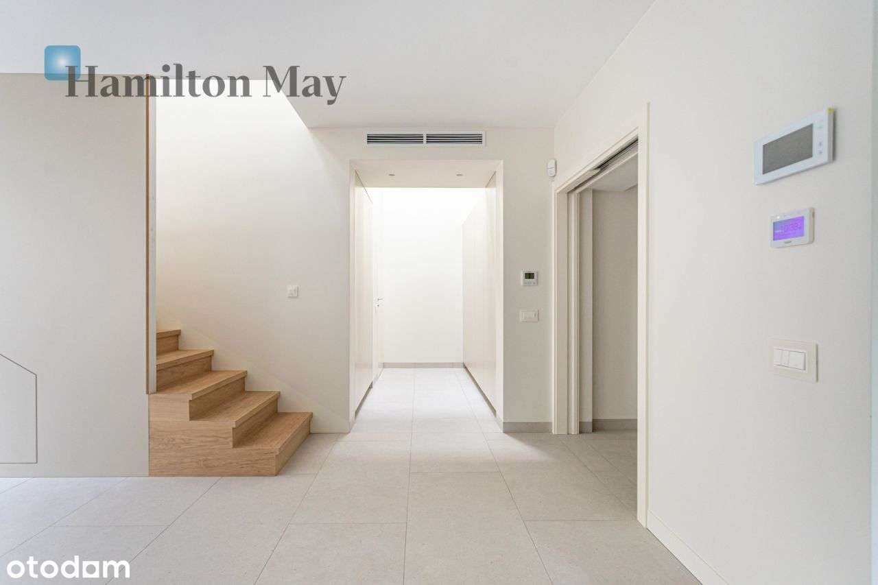 Nowoczesny dom o pow. 280 m2 z dwoma tarasami  - Pełny obrazek: 4/20