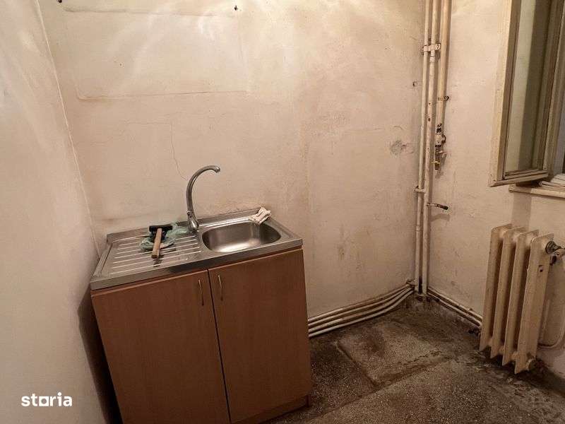 Apartament 2 camere in Deva , decomandat , etaj 1 - Imagine principală: 5/8