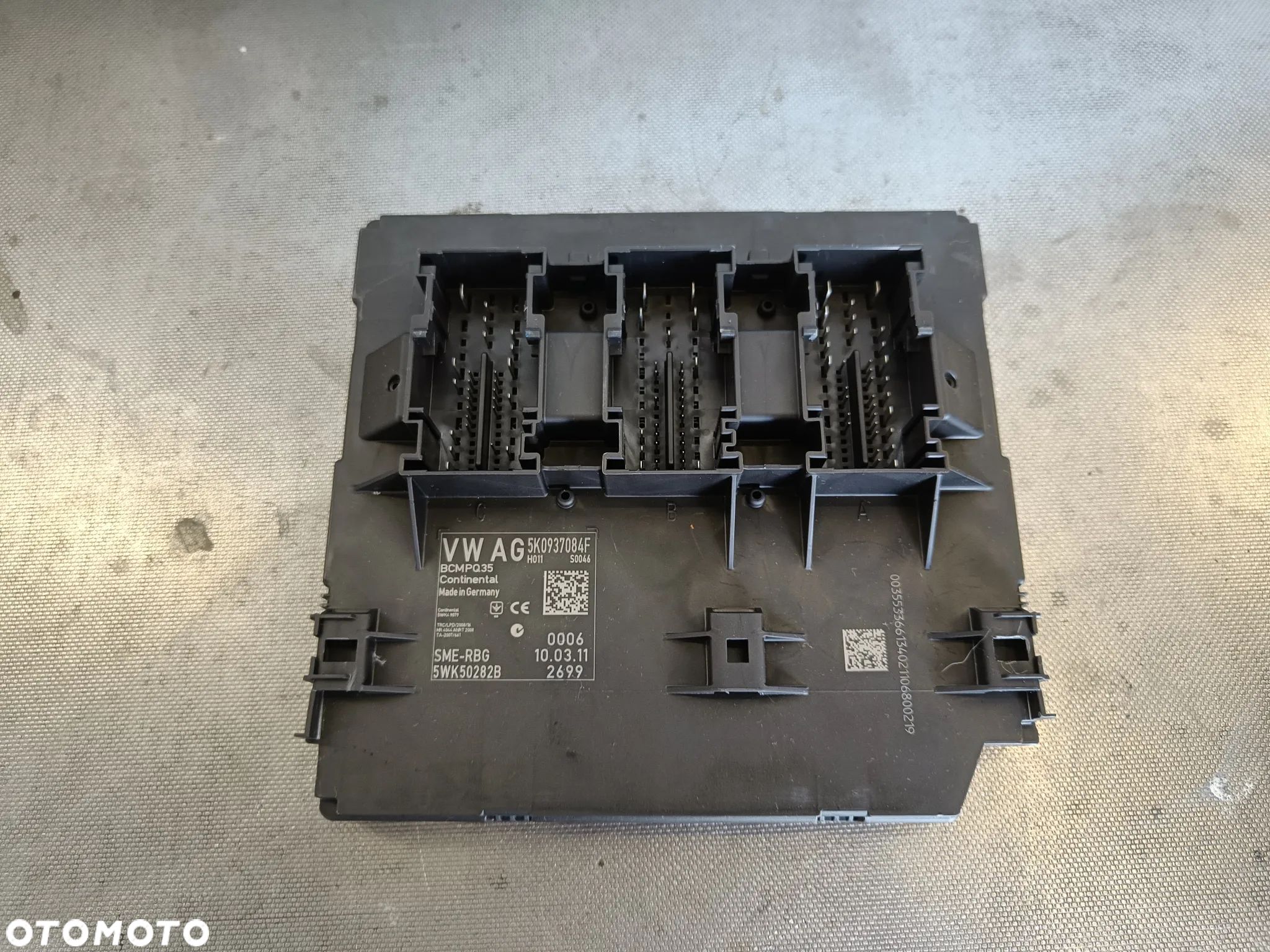 Moduł BCM Komfortu VW Tiguan Jetta 6 VI Sharan Audi Seat Skoda Sterownik 5K0937084F - 1