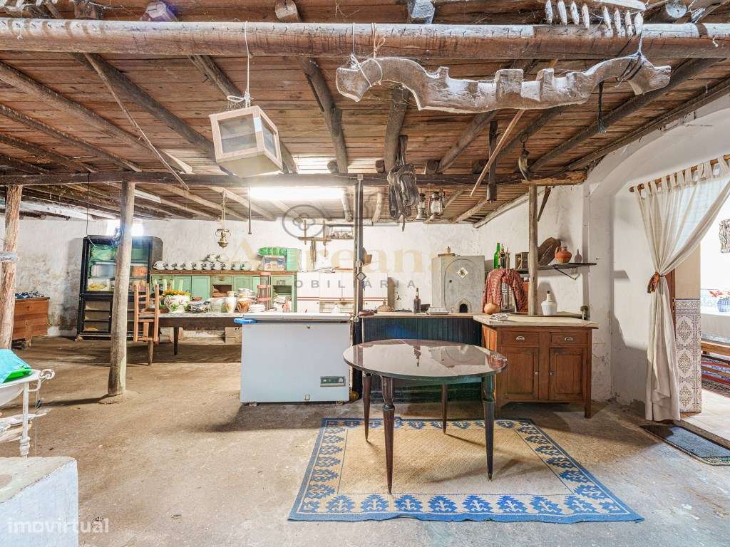 Moradia com Terreno Amplo e Vista Deslumbrante - Concelho de Ourém-40