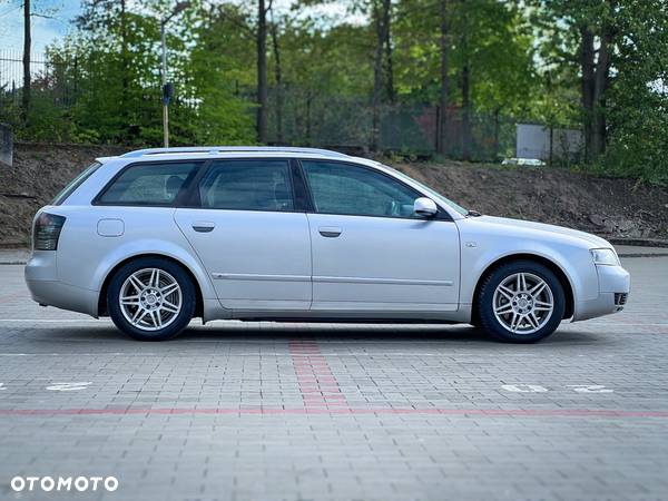 Audi A4 Avant 2.5 TDI Quattro - 31